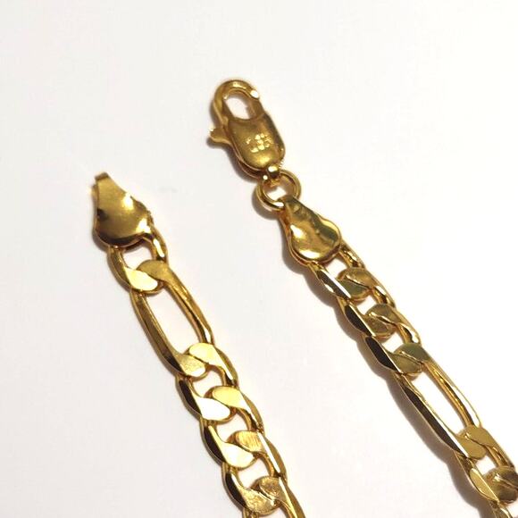 18k Gold Plated Figaro Style Chain Necklace Christmas Birthday jewelry gift New!